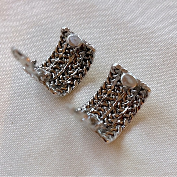 Erwin Pearl Silver Earrings - Picture 9 of 15